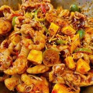 Ảnh đại diện Bếp Cậu Ấm - Chân Gà Sốt Thái & Ăn Vặt - Tân Quý