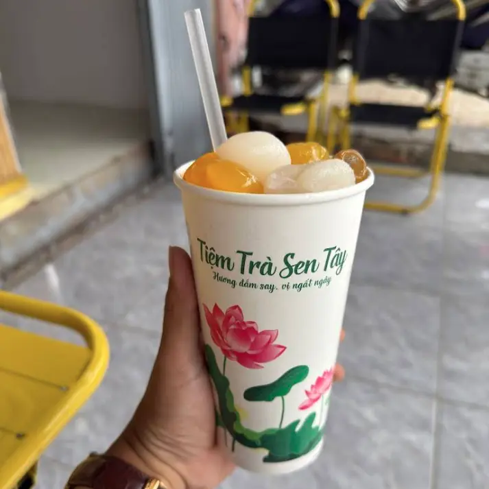 Ảnh bìa Tiệm Trà Sen Tây - Đường Số 7