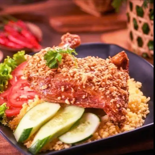 Ảnh bìa Chicken MiMi - Cơm Gà & Mì Trộn - Lạc Long Quân