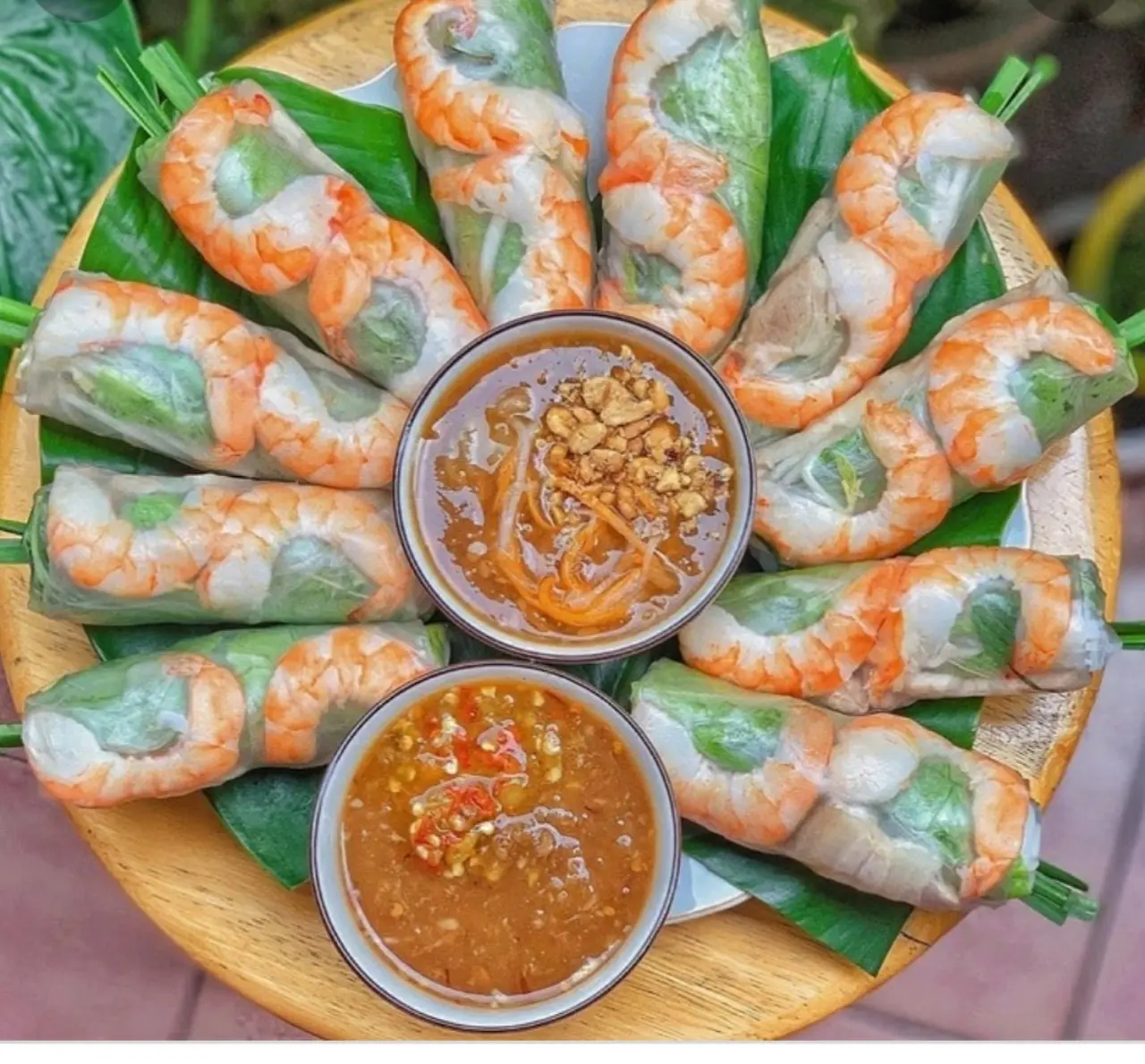 Ảnh bìa 2 Chị Em - Gỏi Cuốn & Cá Viên - Hoàng Sa