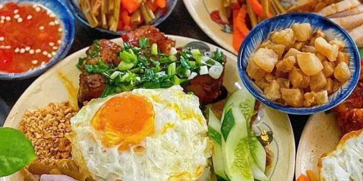 Ảnh bìa Cơm Tấm & Cơm Tấm Long Xuyên Cô Loan - Đường M1