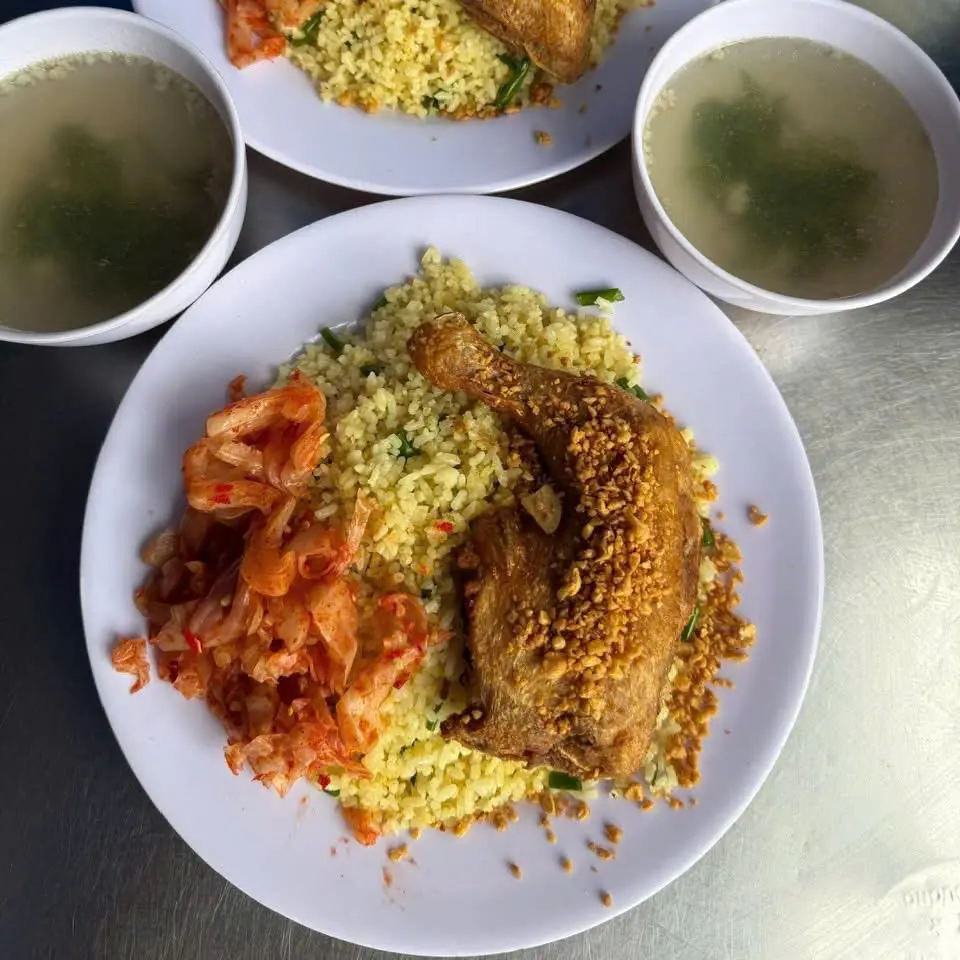 Ảnh bìa Cơm Gà Xối Mỡ 102 - An Dương Vương
