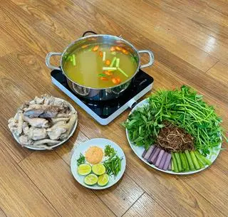 Ảnh đại diện Lẩu Gà Chanh Ớt Cô Nhi - Dương Quảng Hàm