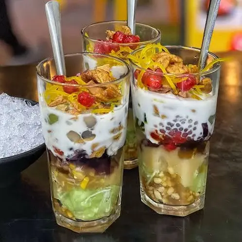 Ảnh bìa Tiệm Chè Minh Khang - Nguyễn Trác