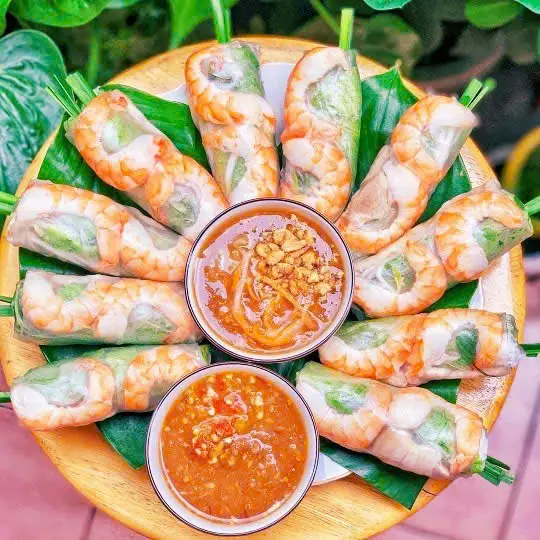 Ảnh bìa Gỏi Cuốn - Bún Và Ăn Vặt Năm Béo - Trần Xuân Soạn