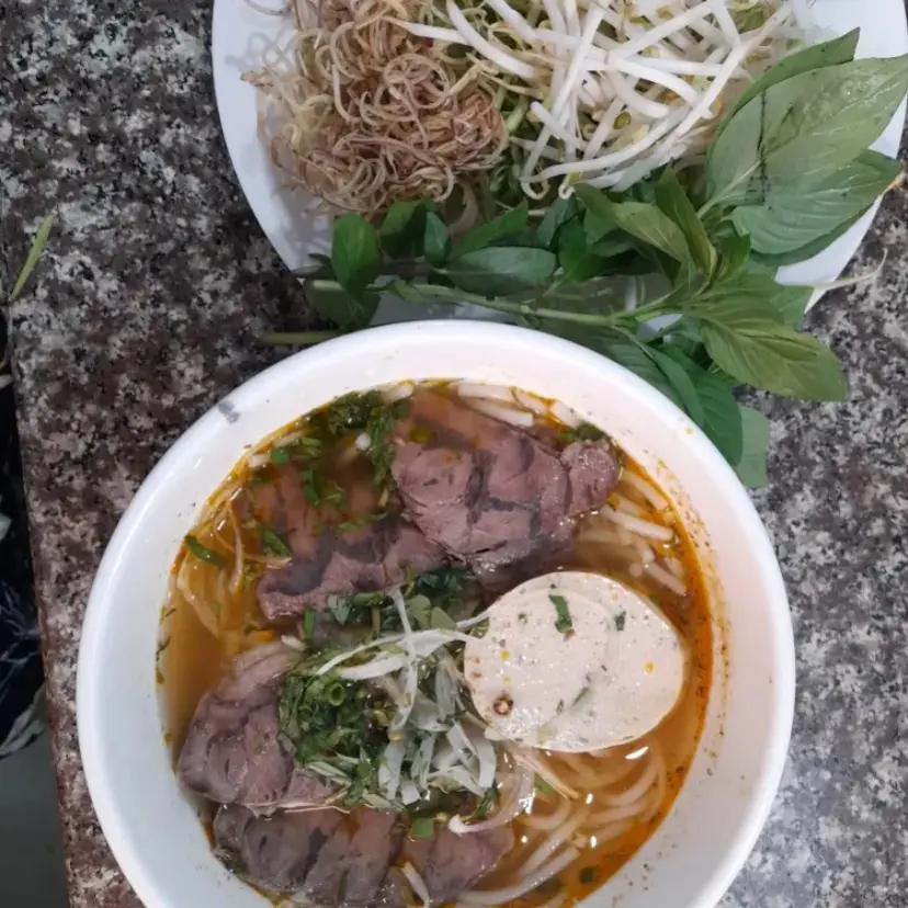 Ảnh bìa Bún Bò Huế TY - Lê Đức Thọ