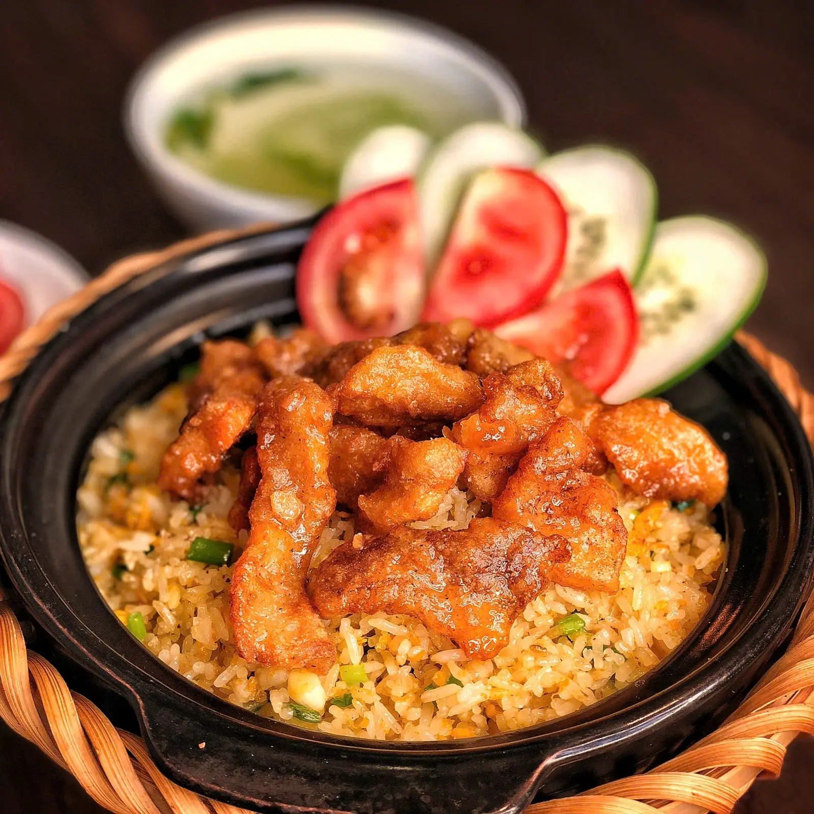 Ảnh bìa Era Quán - Gà Chiên Mắm & Lẩu Thái Tomyum - Mã Mây