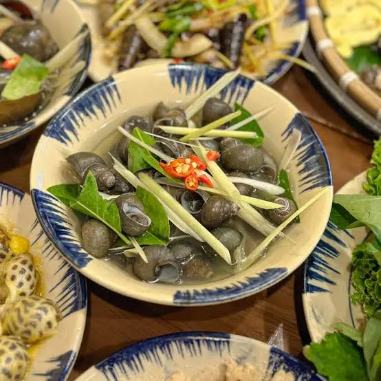 Ảnh bìa Ăn Vặt Bếp Chang - Chuyên Các Loại Ốc, Ăn Vặt & Trà Trái Cây - Trần Phú