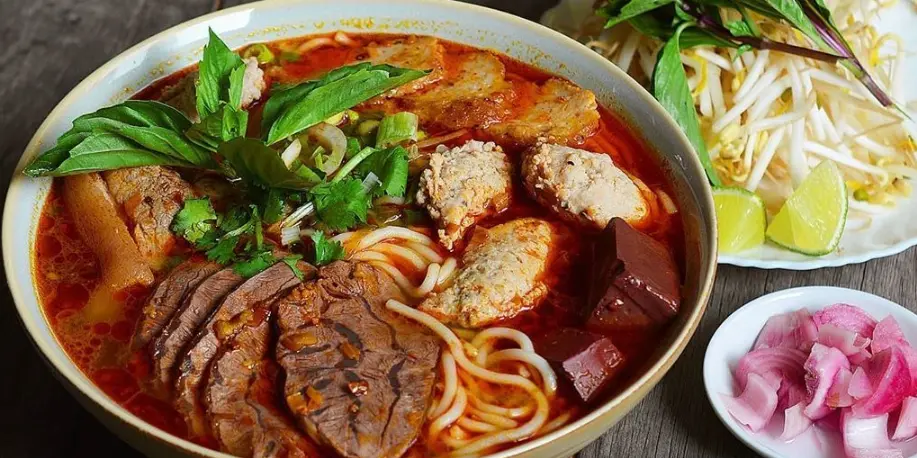 Ảnh bìa Bún Bò Huế - Tô Ký