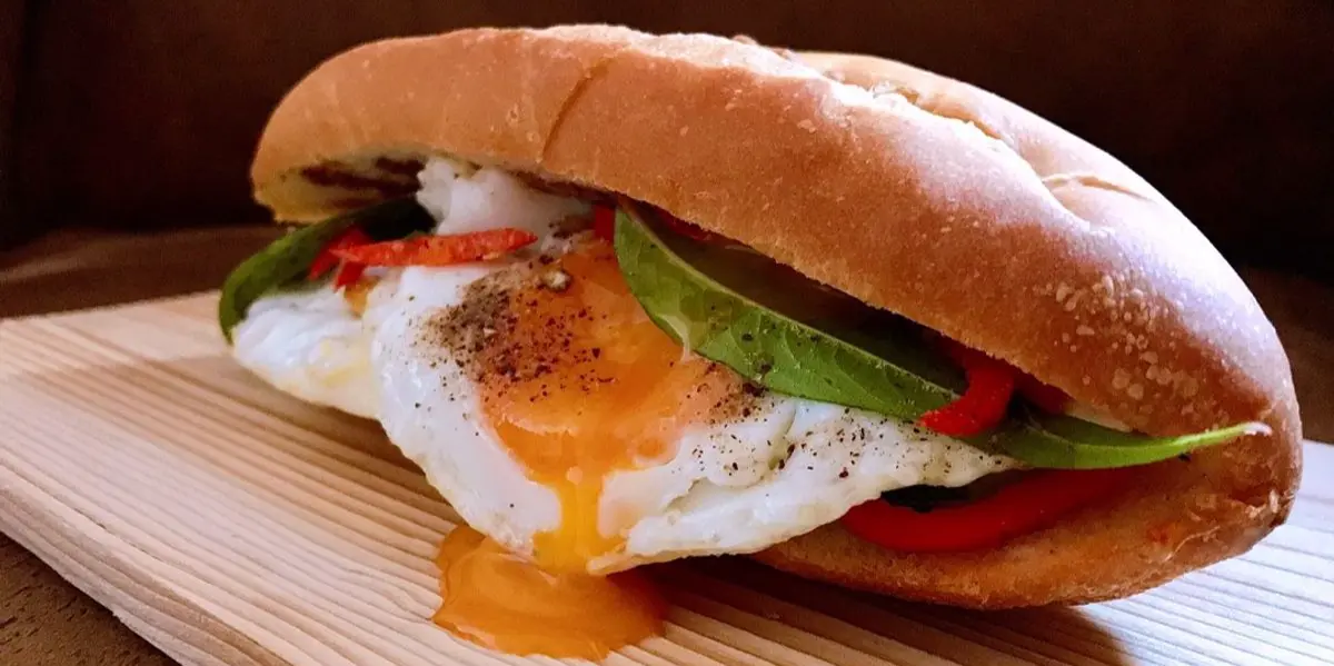 Ảnh bìa Bánh Mì Xóm Em - Lương Ngọc Quyến