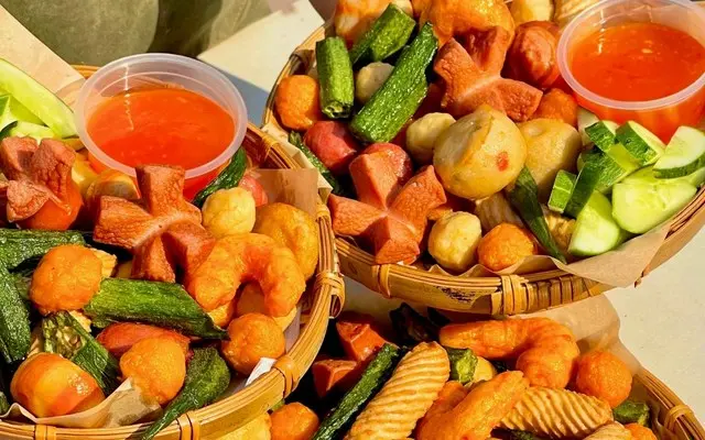 Ảnh bìa Cá Viên Chiên Cô Vân - Huỳnh Tấn Phát