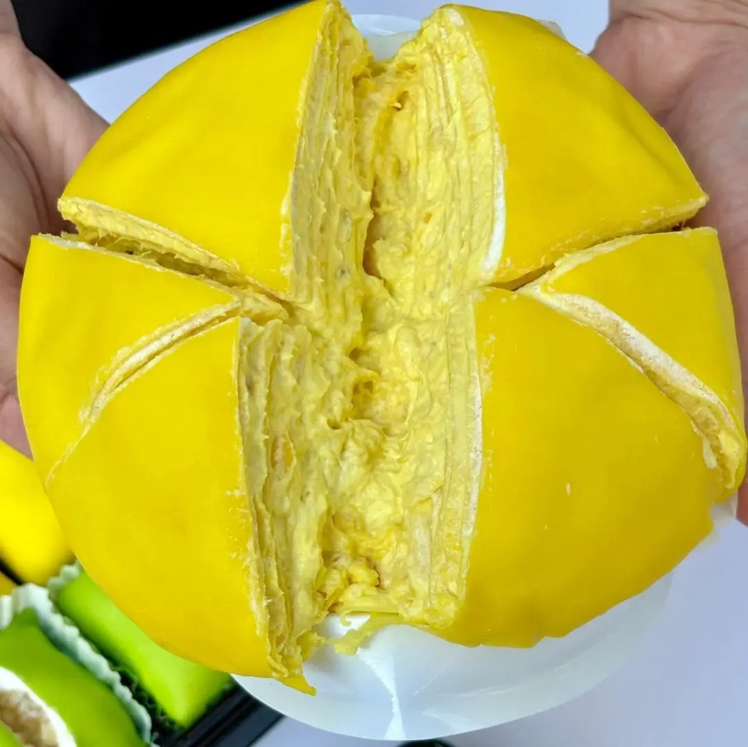 Ảnh bìa Nhà Ong Bánh Sầu - Sầu Riêng - Lê Đức Thọ
