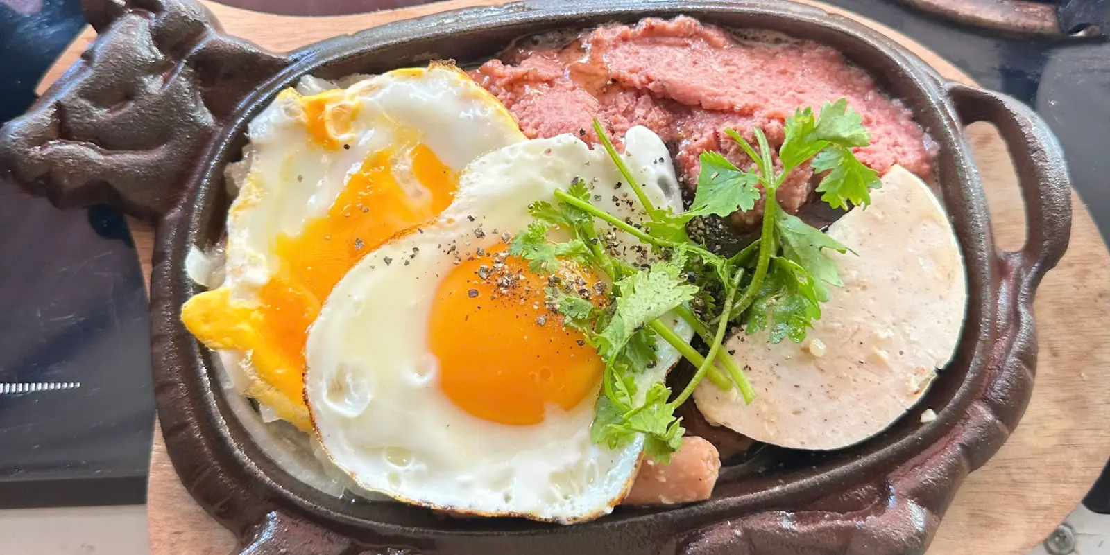 Ảnh bìa BÁNH MÌ CHẢO & BÒ BÍT TẾT - Phạm Thế Hiển