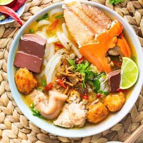Ảnh bìa Mì Trộn Cay, Hủ Tiếu & Bánh Canh - Lê Quang Định