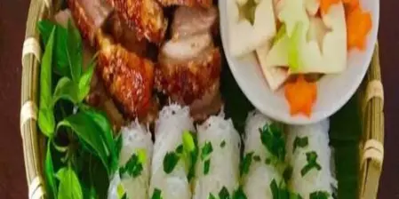 Ảnh bìa Đại Lâm Phát - Bánh Mì, Heo Quay & Vịt Quay - Nguyễn Duy Trinh