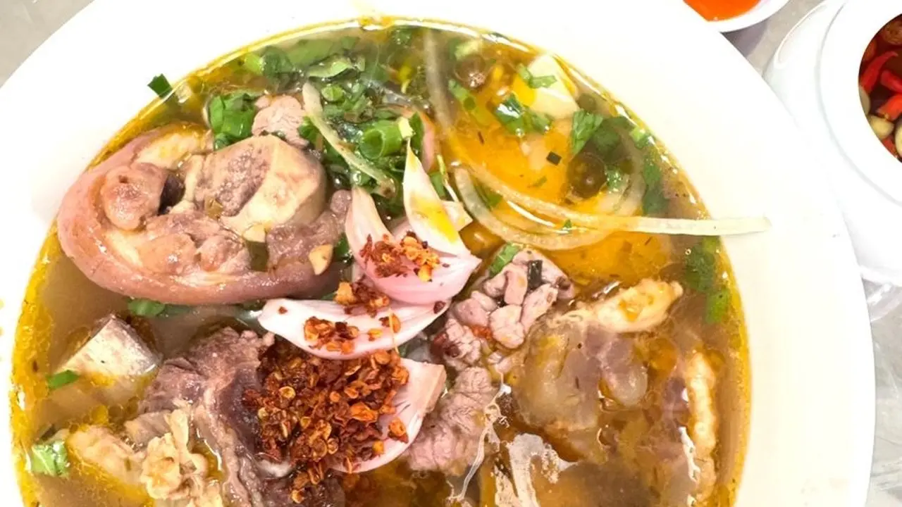 Ảnh bìa Bún Bò Ohiên - Nguyễn Văn Khối