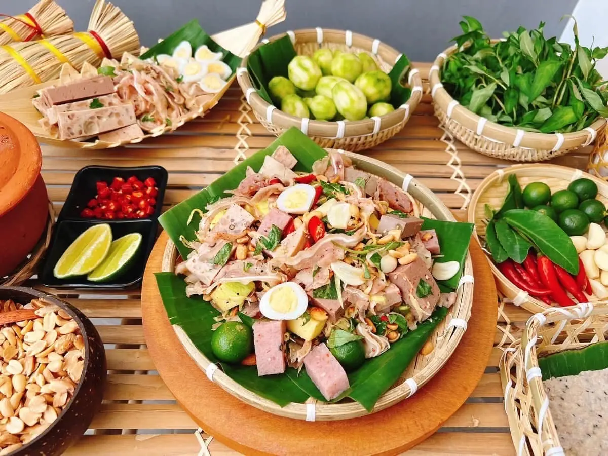 Ảnh bìa Chân Gà Sốt Thái & Sả Tắc - 39 Nguyễn Văn Trỗi