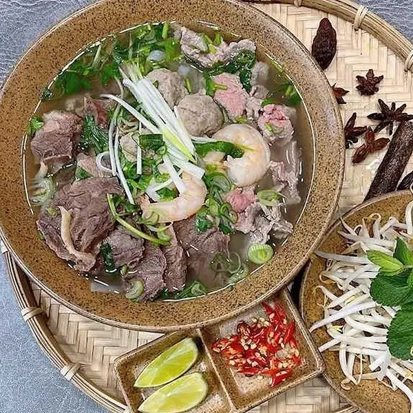 Ảnh bìa PHỞ & BÁNH MÌ HÙNG KÝ - Trần Hưng Đạo B