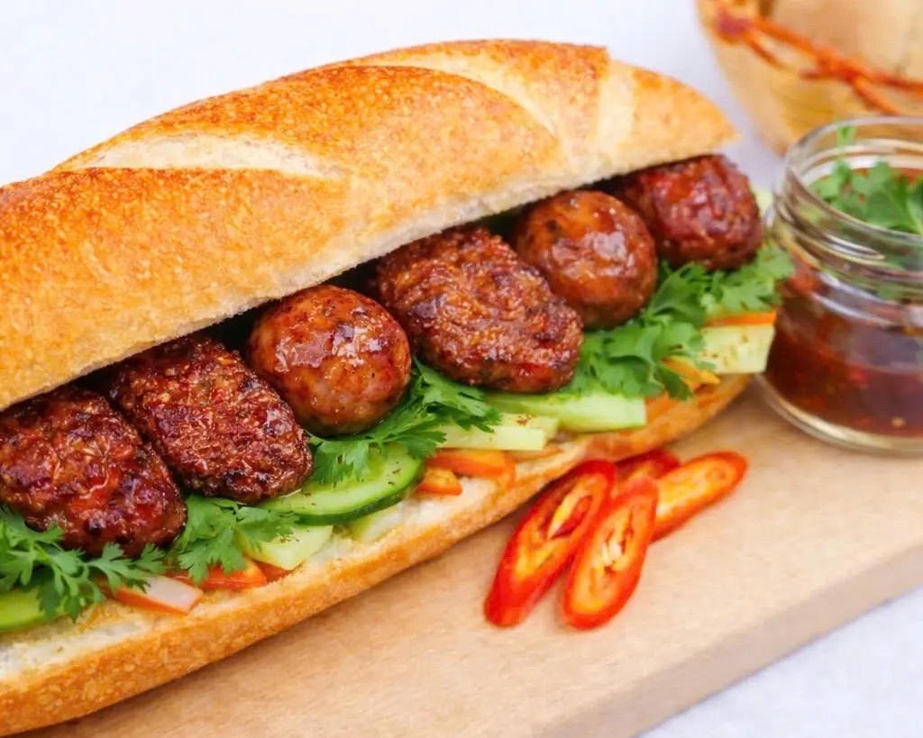Ảnh bìa Bánh Mì Thịt Nướng Ngọc - Ăn Vặt Đêm - Quang Trung