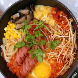 Ảnh đại diện Bailando - Bánh Mì Chảo & Sốt Vang - Phạm Thận Duật