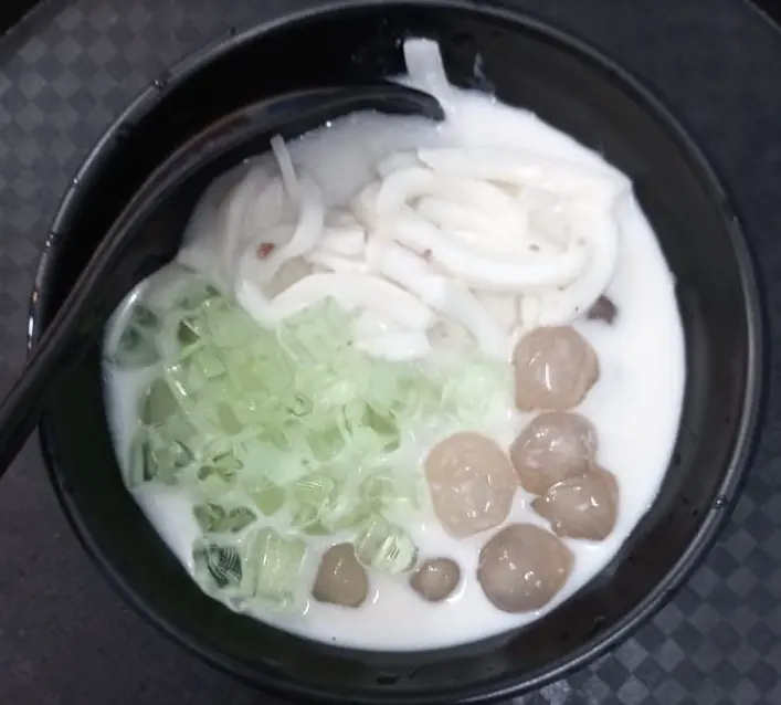 Ảnh bìa Chè Sầu - Chè Dừa non - Huỳnh Thúc Kháng