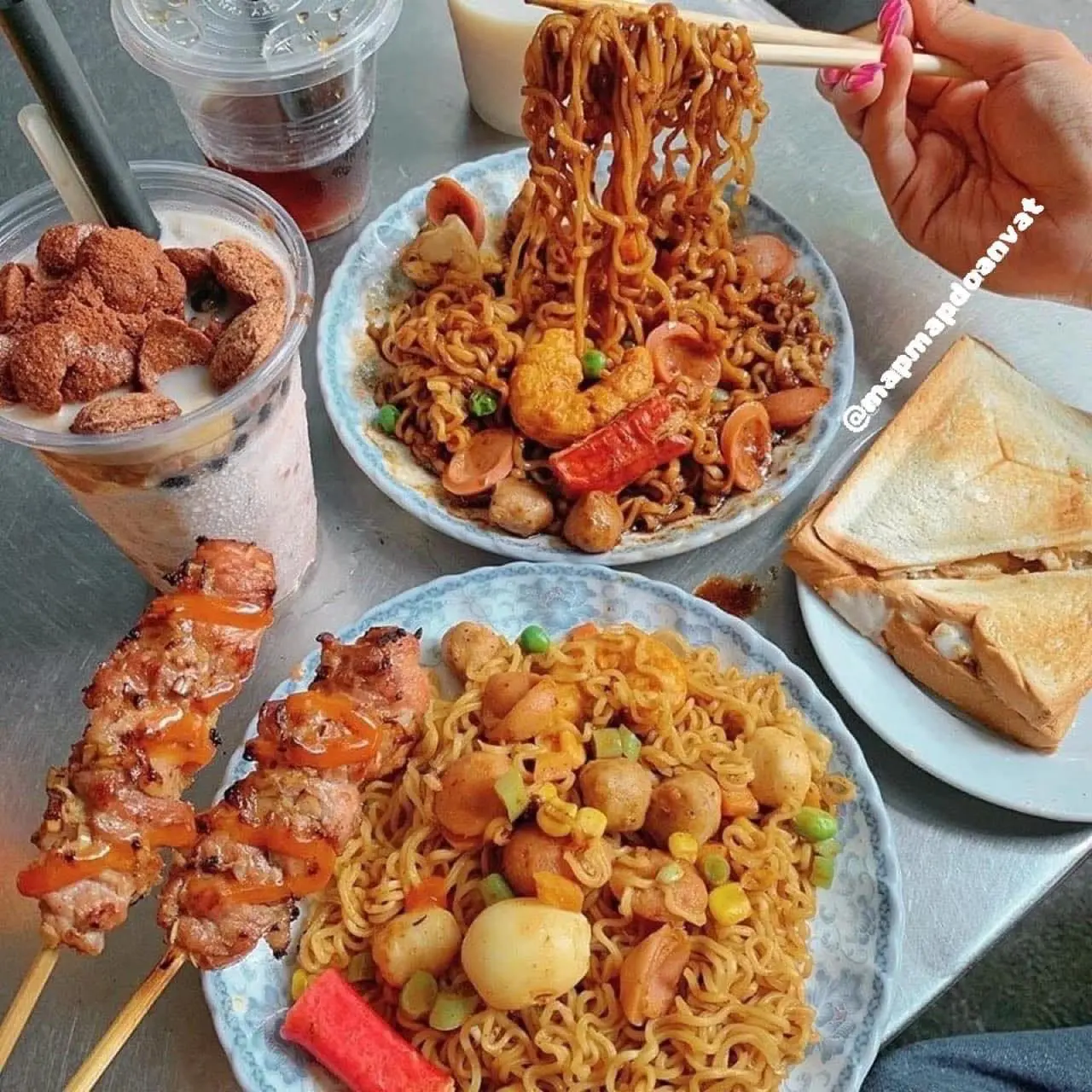 Ảnh bìa Đồ Ăn Vặt & Cá Viên Chiên - Lò Đúc
