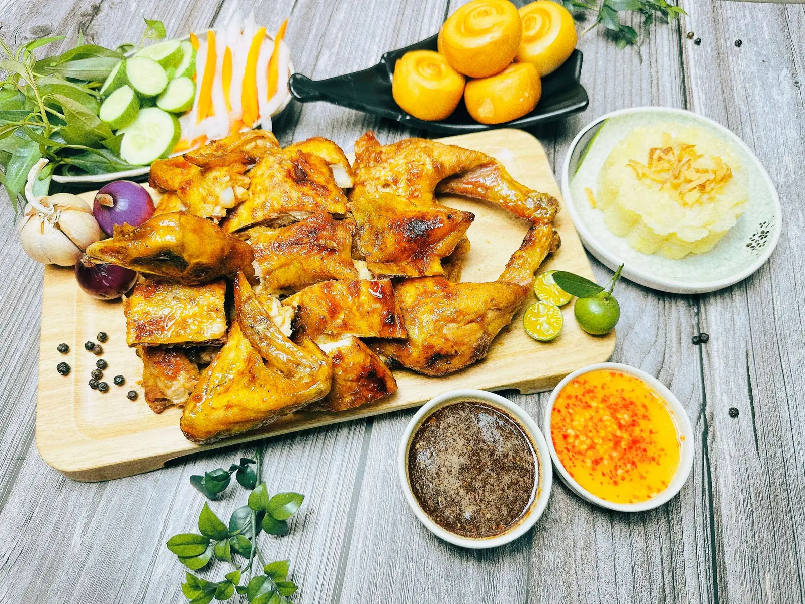 Ảnh bìa Gà Quay Bánh Bao Hoàng Gia - Thống Nhất