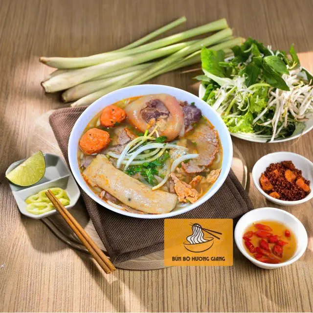Ảnh bìa Bún Bò Huế Hương Giang - Bùi Văn Ba