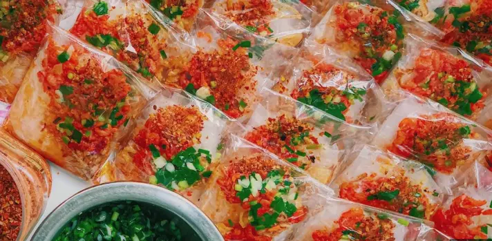 Ảnh bìa SNACKII - BÁNH TRÁNG TÔM RIM & TRÀ TRÁI CÂY - Phan Văn Trị
