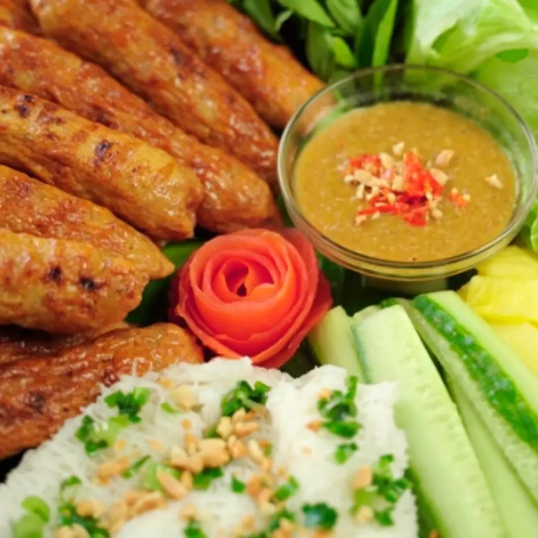 Ảnh bìa Nem Nướng Nha Trang - Nguyễn Thị Tú
