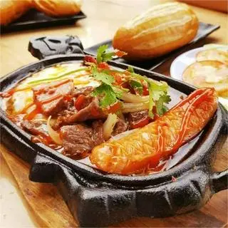 Ảnh đại diện A Má Sài Gòn - Bò Né, Mì Xào & Miến Trộn - Đường Số 9