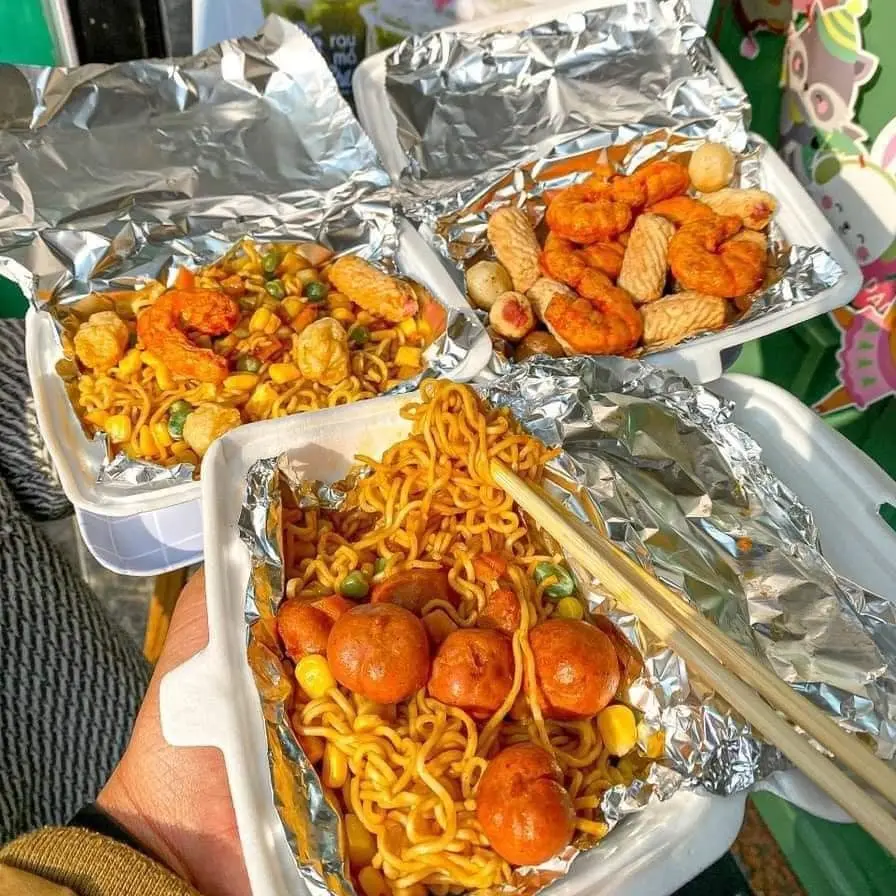 Ảnh bìa Hương Food - Mì Trộn Indomie & Đồ Ăn Vặt - Lạc Long Quân