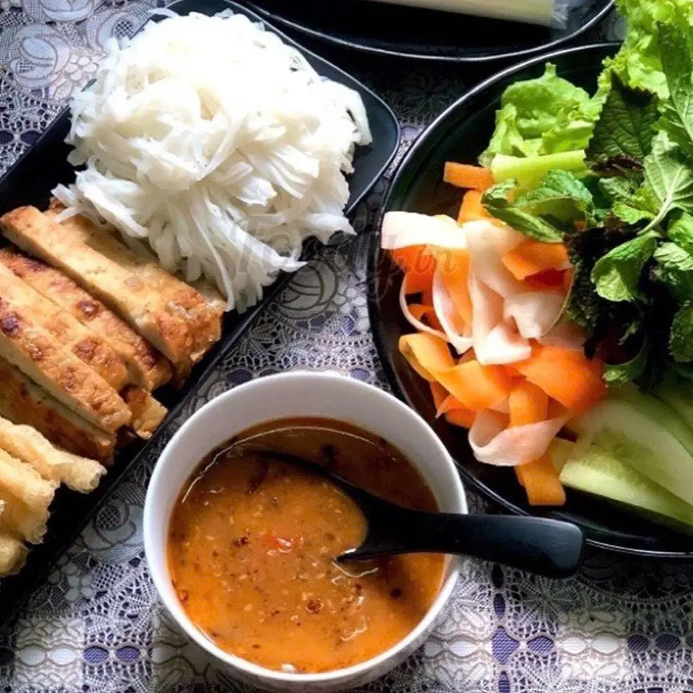 Ảnh bìa Nem Nướng Nha Trang Ngọc Hằng - Đội Cấn