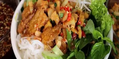 Ảnh bìa Bé Cà Rốt - Xôi, Bún Thịt Xào & Lagu Chay - Võ Văn Ngân