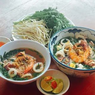 Ảnh đại diện Quán A Thành - Hủ Tiếu, Bánh Canh & Hoành Thánh - Bùi Văn Ba