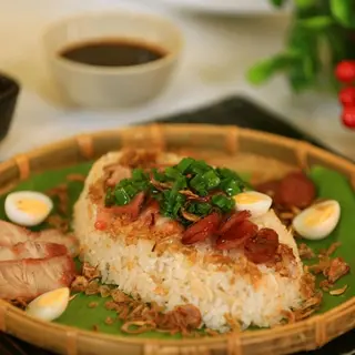 Ảnh đại diện Cô Năm - Xôi Nóng & Bánh Mì - Tống Tất Thắng