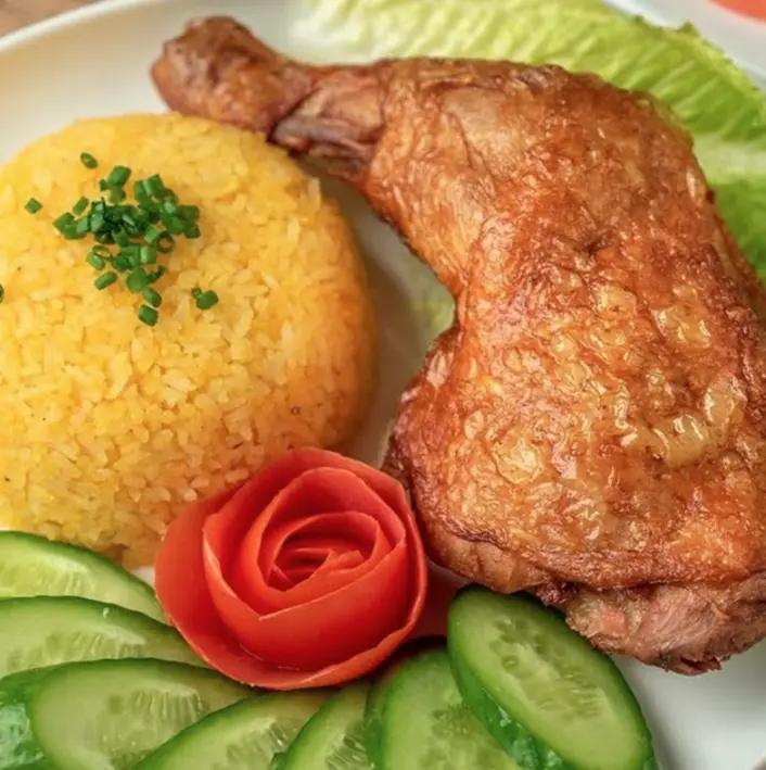 Ảnh bìa Cơm Gà Kim Phụng - Lại Hùng Cường