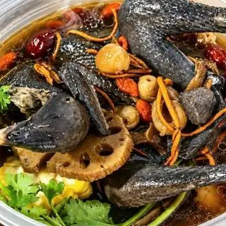 Ảnh đại diện GÀ TIỀM LÊ DUY - Nguyễn Văn Quỳ