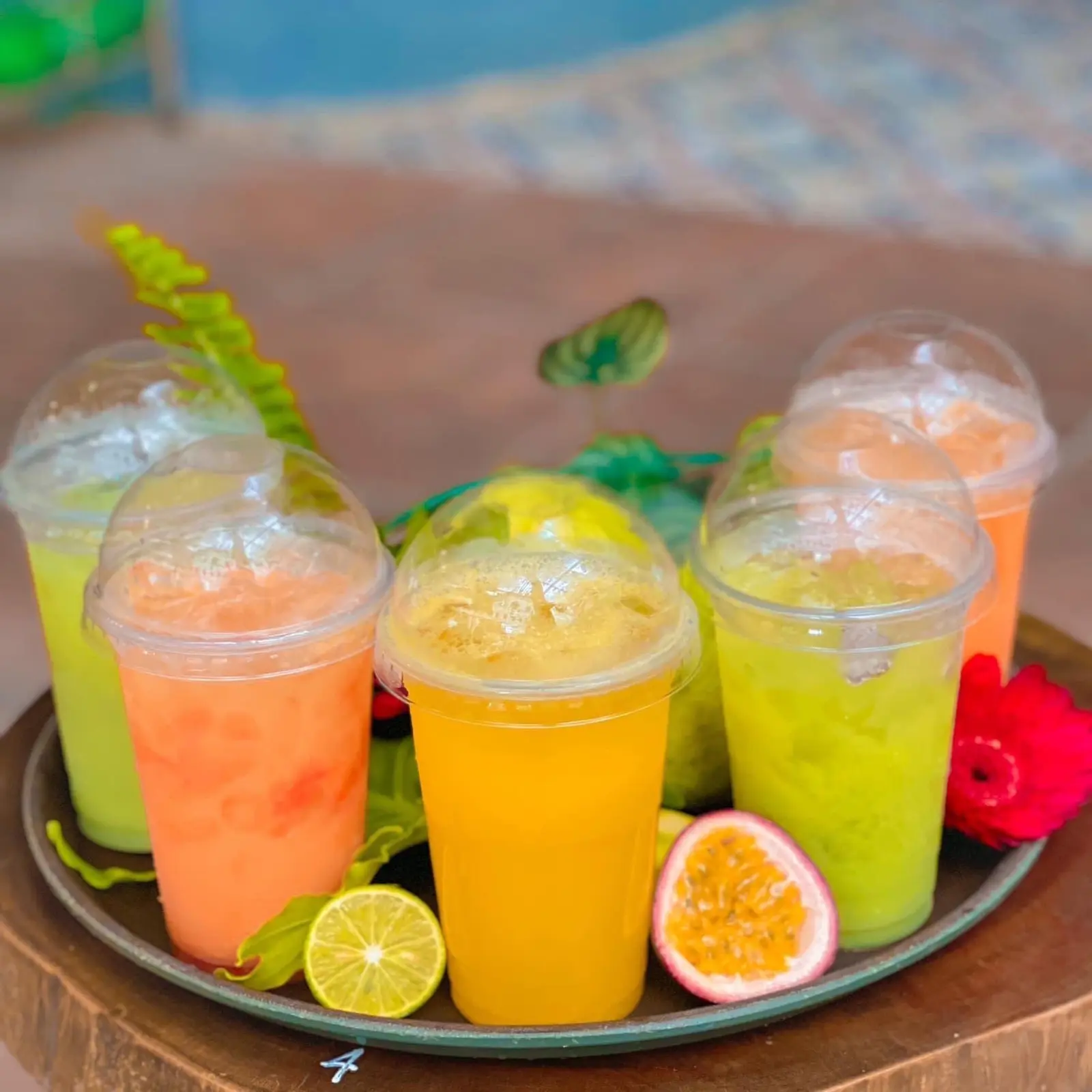 Ảnh bìa Linh Juice - Nước Ép Khổng Lồ & Hoa Quả Cắt Sẵn - Vũ Thạnh