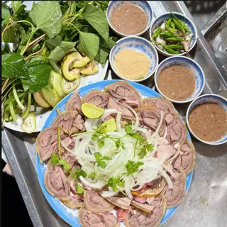 Ảnh đại diện Bê Thui Dê Tươi Quang Vinh - Nguyễn Văn Cự