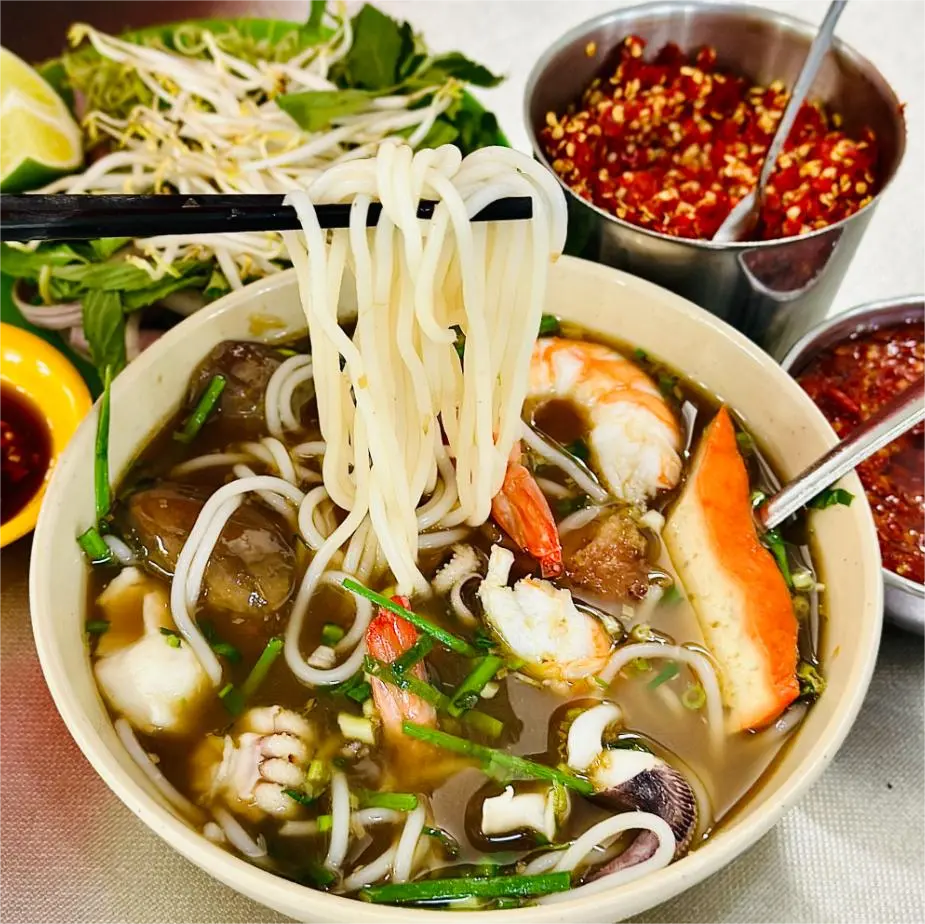 Ảnh bìa Bún Mắm Cô Hoa - Phan Huy Ích