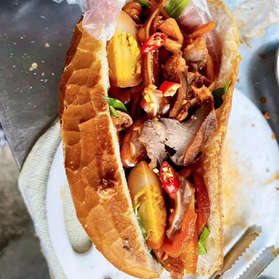 Ảnh bìa Bánh Mì Phá Lấu - Hà Huy Giáp