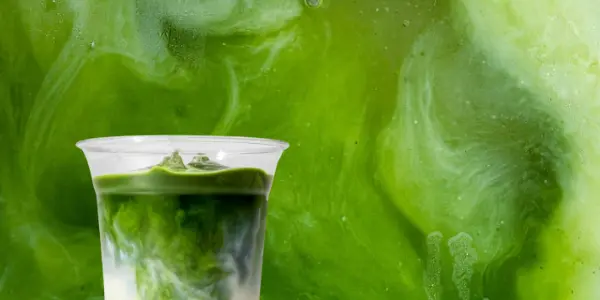 Ảnh bìa We Coffee - Cà Phê Và Nước Uống - Nguyễn Thị Kiểu