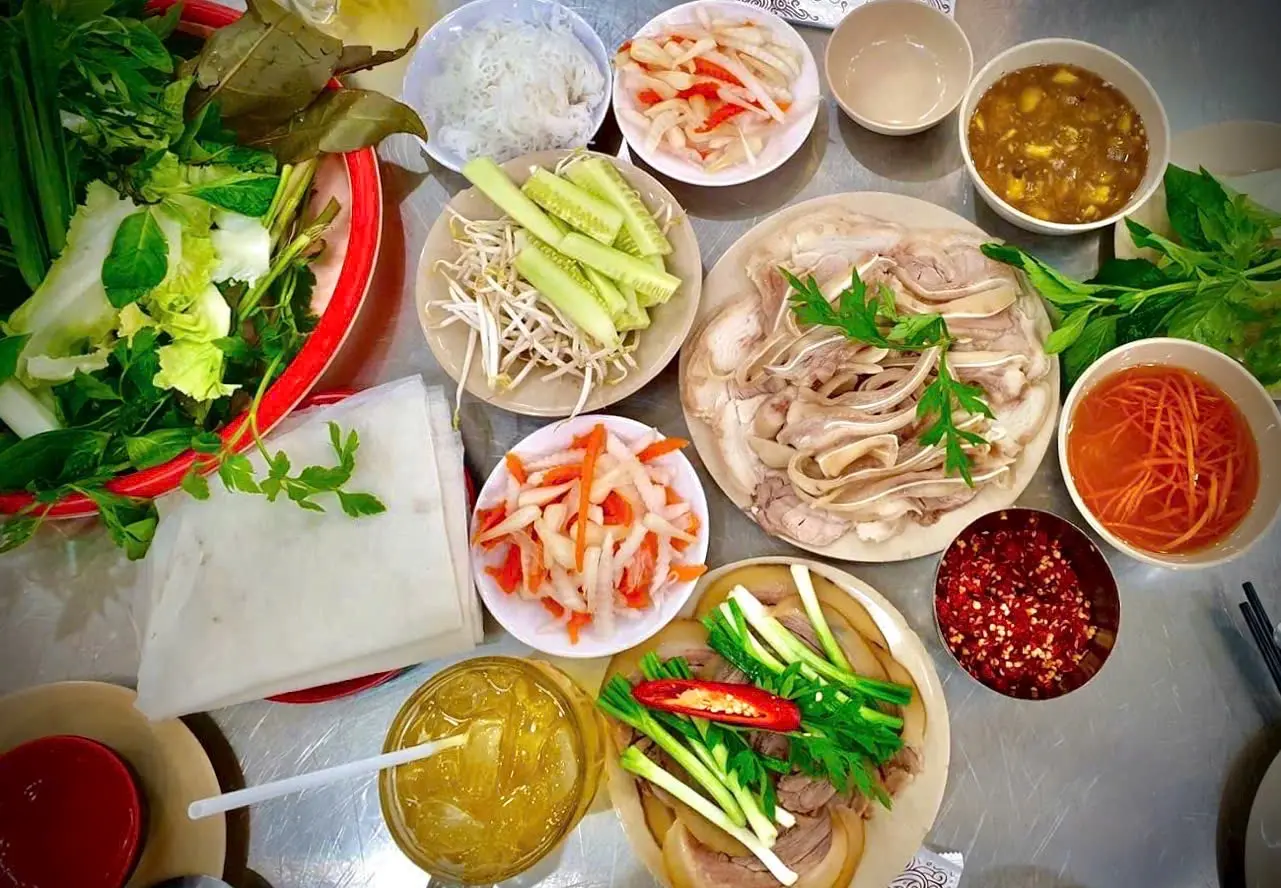 Ảnh bìa Đặc Sản Trảng Bàng AT - Nguyễn Trung Nguyệt