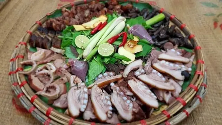 Ảnh bìa Vương Trường Quán - Bún Miến Ngan - Vương Thừa Vũ