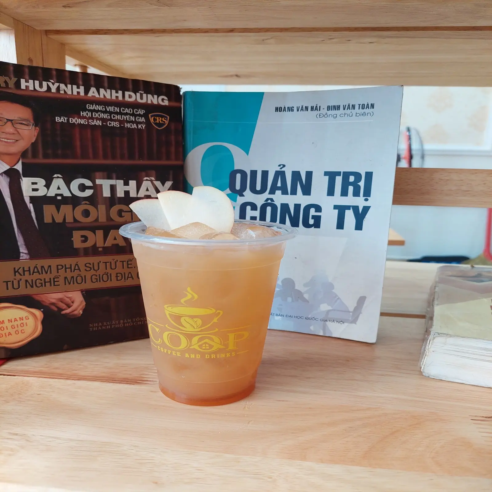 Ảnh bìa Coop - Coffee & Drinks - Đường Số 10