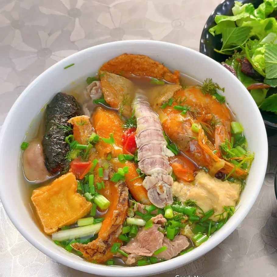 Ảnh bìa BÚN CÁ HẢI PHÒNG - Bún Cá - Nguyễn Cảnh Dị 