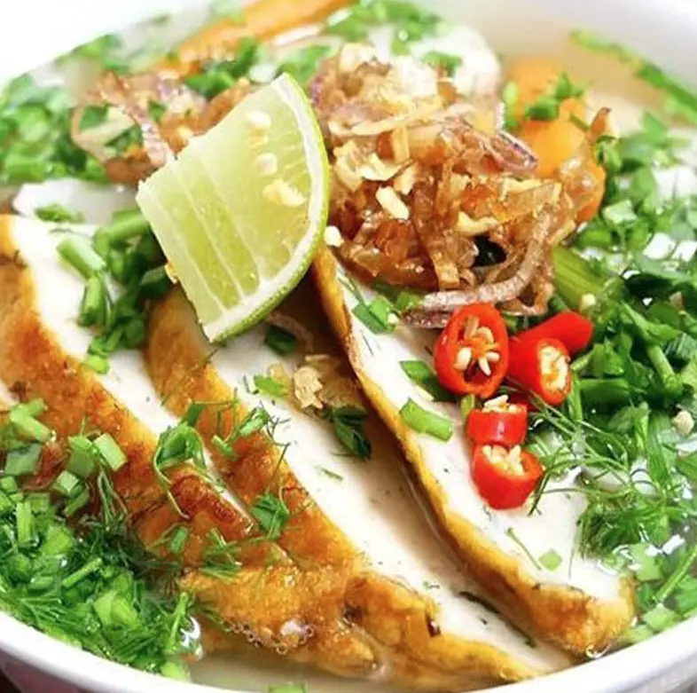 Ảnh bìa Bếp Nhà Điệp - Bánh Canh Chả Cá & Chân Gà Sốt Thái - Lê Văn Khương