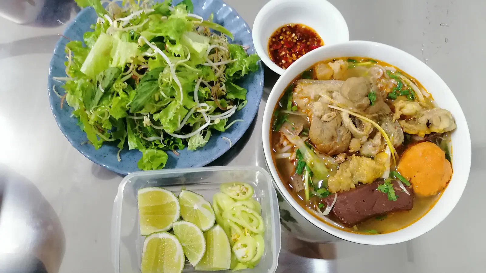 Ảnh bìa Bún Bò Mỡ Nổi 165 - Hiệp Thành 17