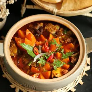 Ảnh đại diện Bếp A Sa - Bún Bò Huế & Bò Kho - Đỗ Xuân Hợp